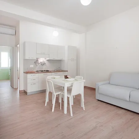 Sansabai Aparthotel Cesenatico