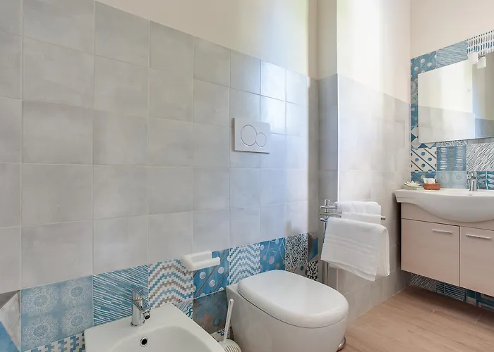 Sansabai Aparthotel 3*