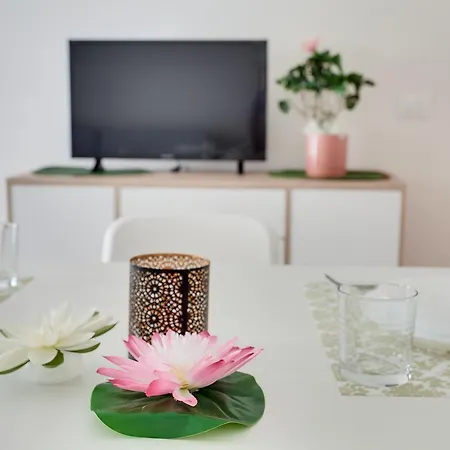Aparthotel Sansabai 3*